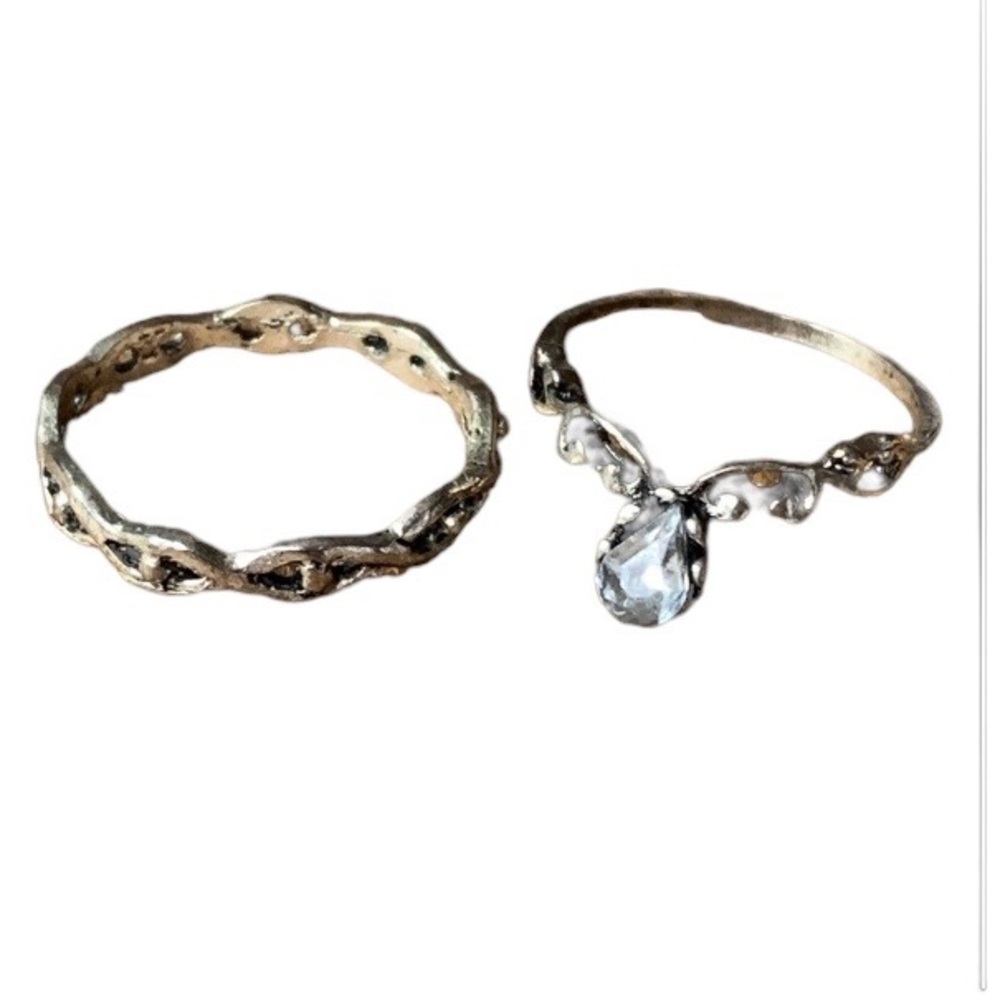 Antiqued Silver Plated Double Band Pear Solitaire Costume Jewelry Ring Set